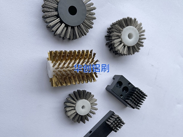 清掃器毛刷輥的作用是什么？