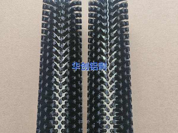 鋼絲刷輥如何選購(gòu)？有哪些技巧？